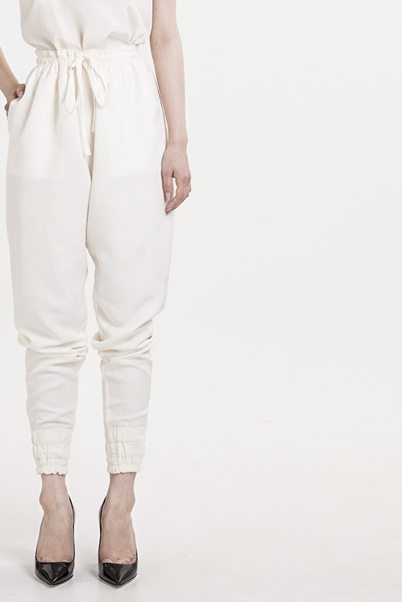 GotoAsato travelling18 White Silk Buttoned Top,
Select Silk Patch Pants